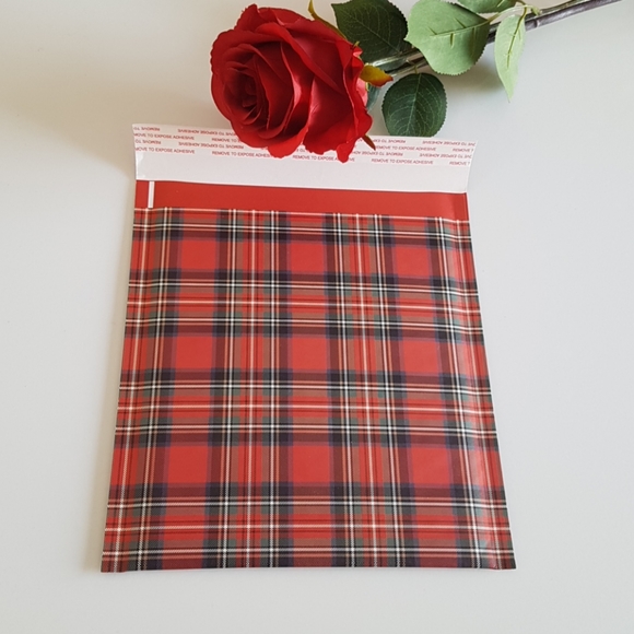 🎅🏼10 pcs Printed Kraft Bubble Envelope 7.25"x9.25" - Picture 1 of 3